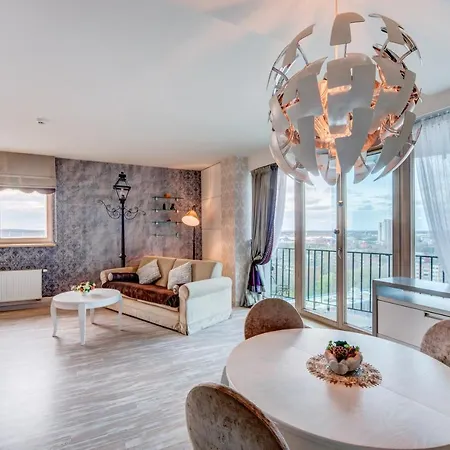 Apartment Near Center